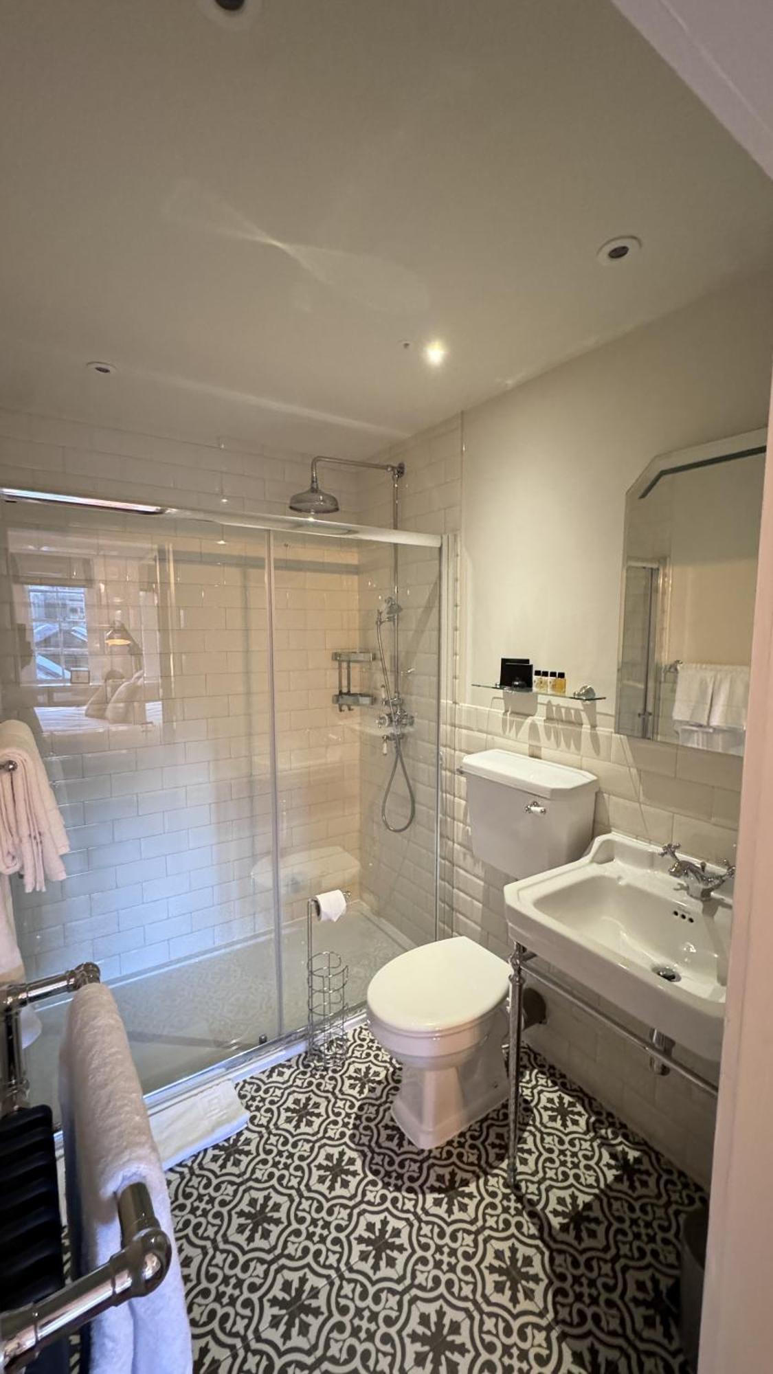 Tavern Townhouse Henley-on-Thames Стая снимка